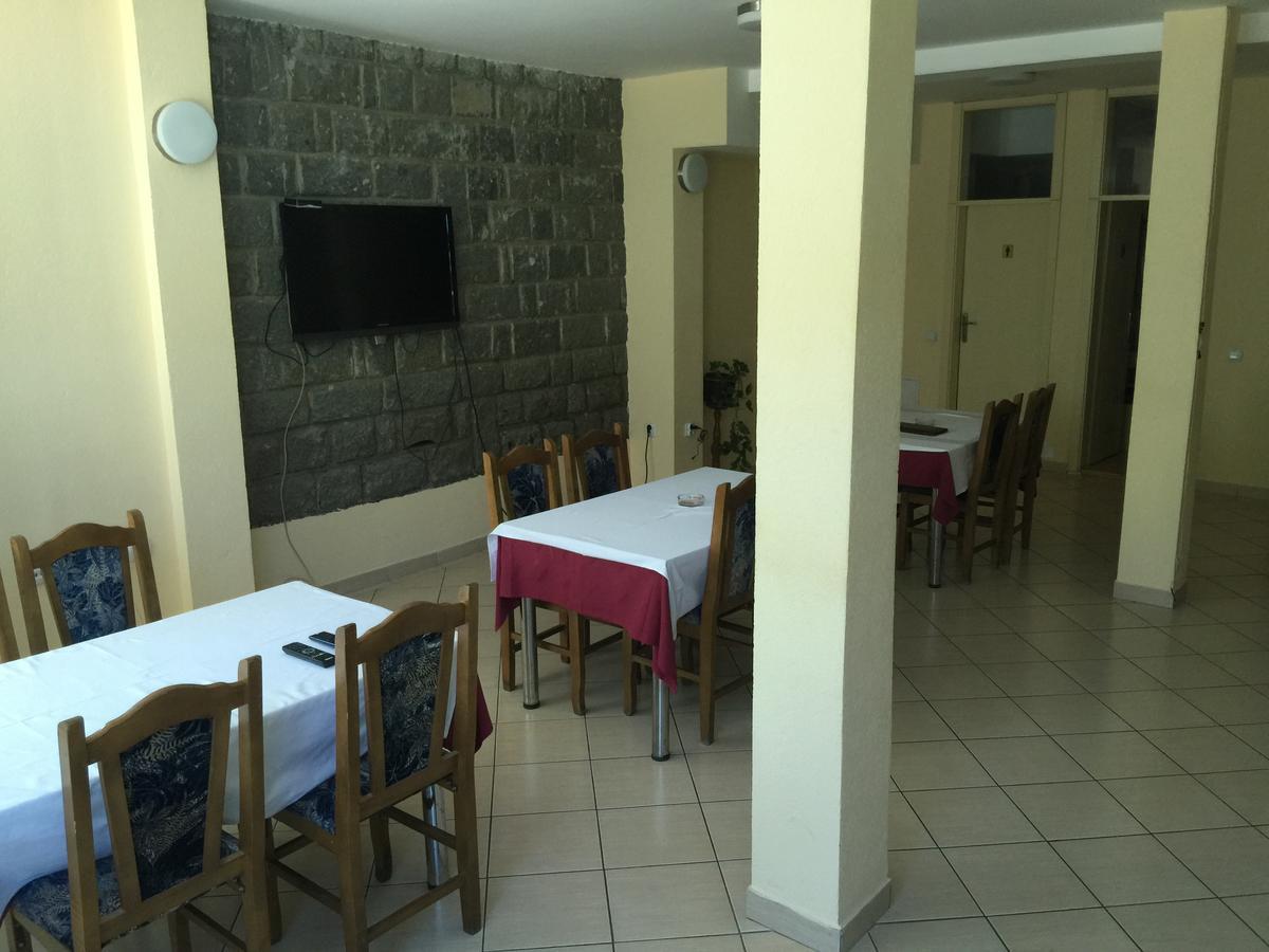 Bed & Breakfast Karavan Raška Kültér fotó