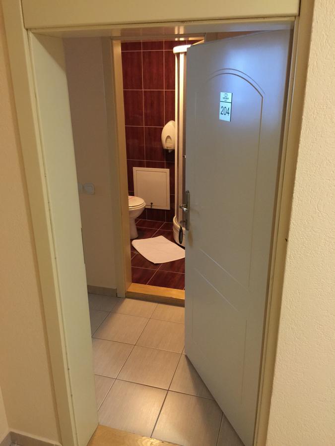 Bed & Breakfast Karavan Raška Kültér fotó